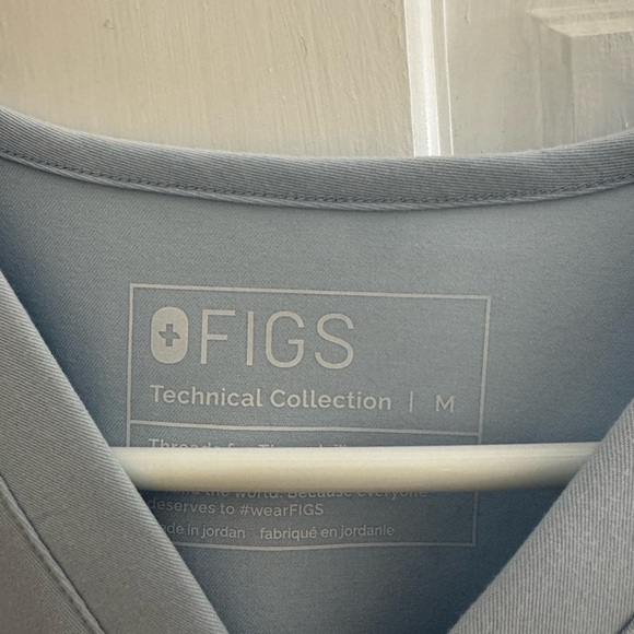 Figs Open Skies Scrub set: LIKE NEW CONDITION - Picture 5 of 5